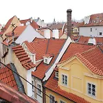 Charles Bridge Heritage By Salvator Lägenhetshotell