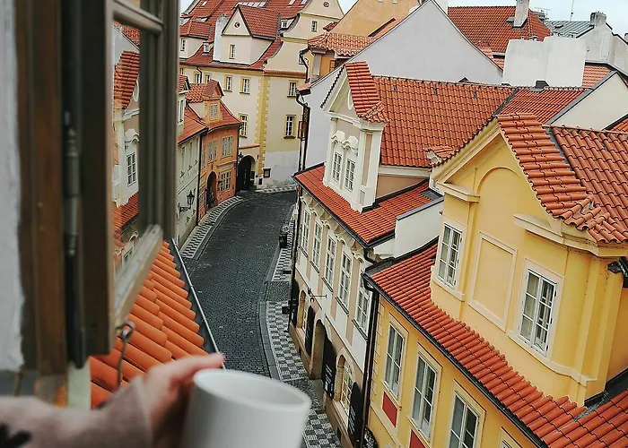 아파트호텔 Charles Bridge Heritage By Salvator 프라하