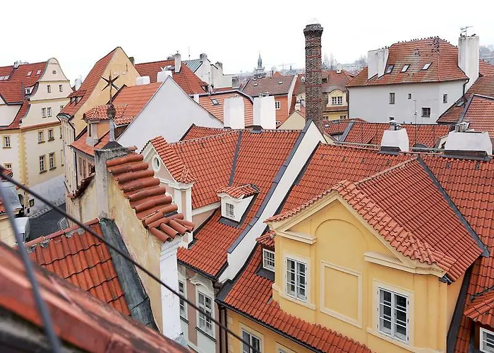 Charles Bridge Heritage By Salvator Aparthotel