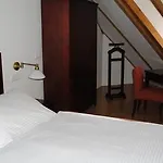 Charles Bridge Heritage By Salvator Aparthotel