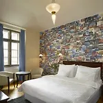 Aparthotel Charles Bridge Heritage By Salvator 4*