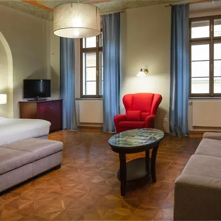Hotel apartamentowy Charles Bridge & By Sivek Praga