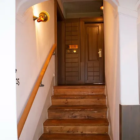 Charles Bridge Heritage By Salvator Aparthotel Praag